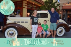 Old Time Car - Disney\'s California Adventure Park