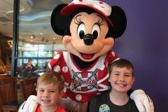 Surf\'s Up Breakfast with Mickey - Paradise Pier Hotel